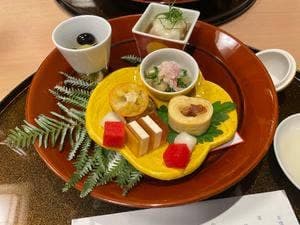 京懐石美濃吉ランドマークプラザ店