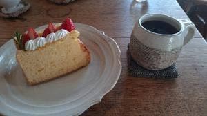 cafe ウタノハ