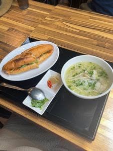 ベトナムフォー