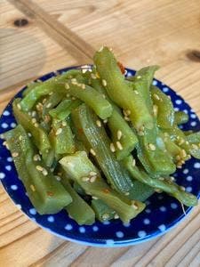 肉汁シウマイとせいろ蒸し オオサカチャオメン お初天神裏参道