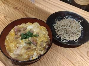 河内鴨 蕎麦 スタンド 藤乃
