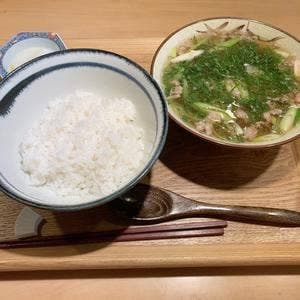 肉じるや5