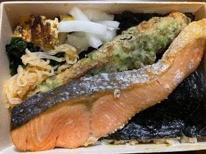 刷毛じょうゆ海苔弁山登り GINZA SIX店