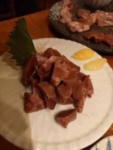 焼肉鳥 すみれ