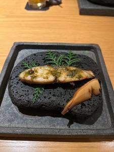 ダイナミックキッチン&バー 響 西新宿野村ビル店