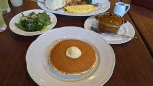 ロイヤルホスト 大倉山店