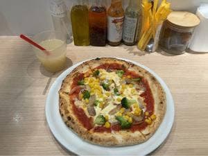 ピザレボ 博多阪急店