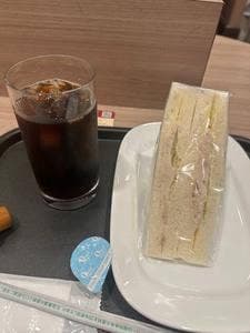 カフェ・ベローチェ 東池袋店
