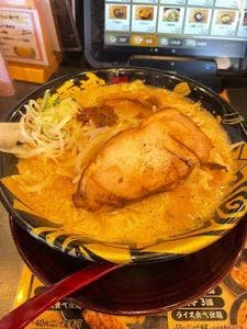 ハルピン味噌らーめん 雷蔵 広丘駅前店