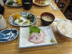 お食事処 花水木