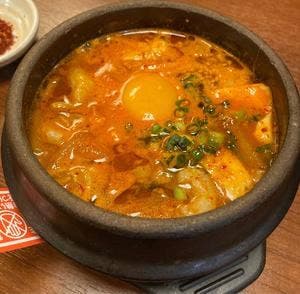 ヤンさんのスンドゥブと韓国の小皿おかず 韓激 西大井店