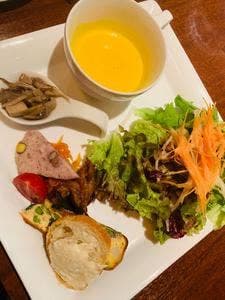 ビストロ ア・ターブル