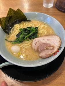 横浜家系ラーメン 町田商店 東戸塚店