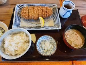 かつ将