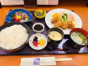 海鮮料理きとら 津名店
