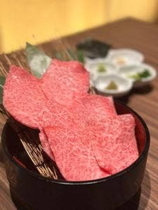 焼肉 和
