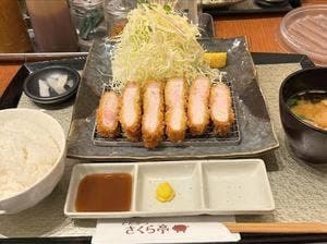 とんかつ さくら亭