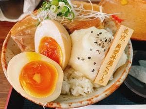 角煮丼屋くろしろ