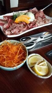 焼肉 平和園 白石店