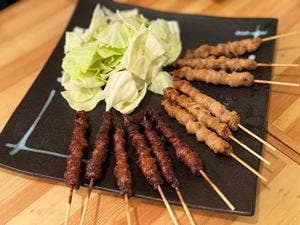 博多やきとりかわ庵 三宮東門店
