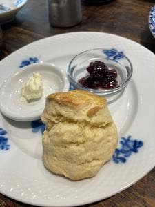 Tea Room Grand Tour