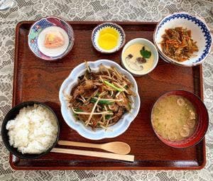 食事処いろり火