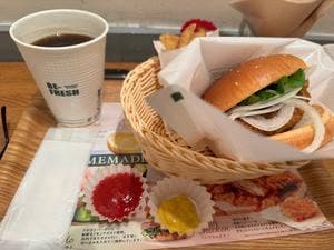 フレッシュネスバーガー 麻布十番店