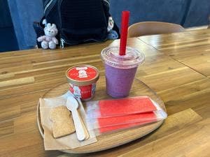 ヤクルト御本丸カフェ&ギャラリー