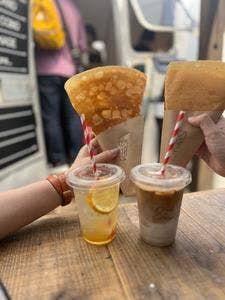 クレープとエスプレッソと
