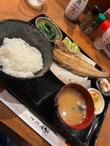炭焼きびと