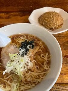 半チャンラーメン あかしや
