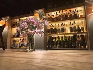 PianoとWhiskyの店MaiMai