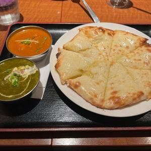 アジアンダイニング&バー サモサ本郷三丁目店 SAMOSA