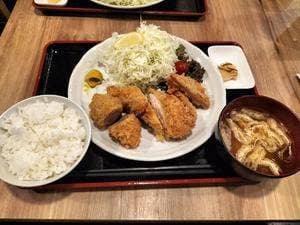 とんかつ天山 甲府駅前店