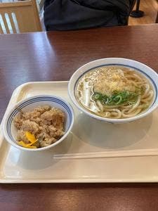麺乃庄 つるまる饂飩 備後町店