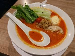 鶏そばかぐら屋 西新宿店