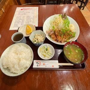 がらく亭 遊びの食いしん房