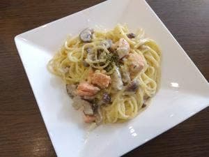 ワイン食堂 albero