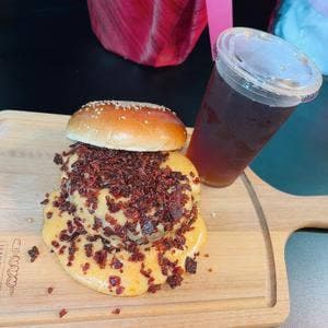 BURGER'YA 新宿店