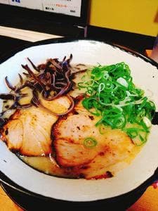 とんこつラーメン 薫