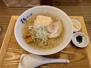 麺うら山 名駅店