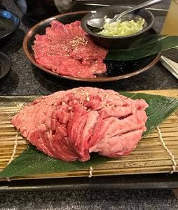 食彩和牛しげ吉 青葉台店