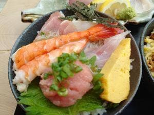よりあい処 つしま 食事処