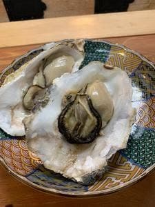 4坪牡蠣小屋 キヨリト 京橋店
