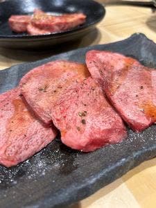 焼肉ホルモン徳