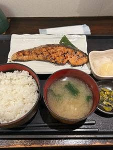 魚榮