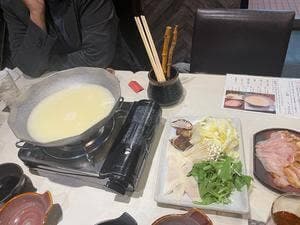 とり囲