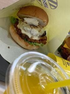 SHIMAUMA BURGER つかしん店