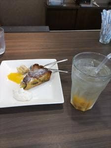 デザートとコーヒー あきし乃