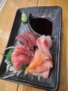 大衆酒場 まるや